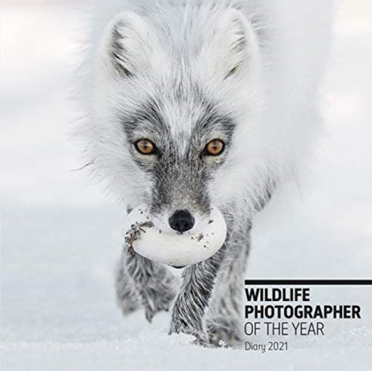Book cover of: Wildlife Photographer of the Year Desk Diary 2021. By: Natural History Museum