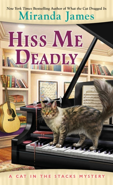 Book cover of: Hiss Me Deadly. By: Miranda James