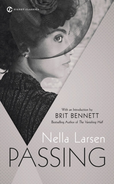 Book cover of: Passing. By: Nella Larsen