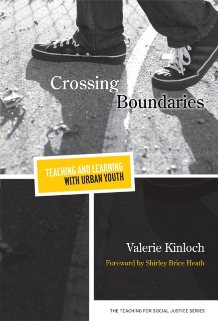 Book cover of: Crossing Boundaries. By: Valerie Kinloch