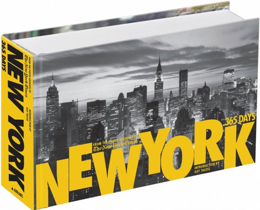 Book cover of: New York: 365 Days. By: New York Times