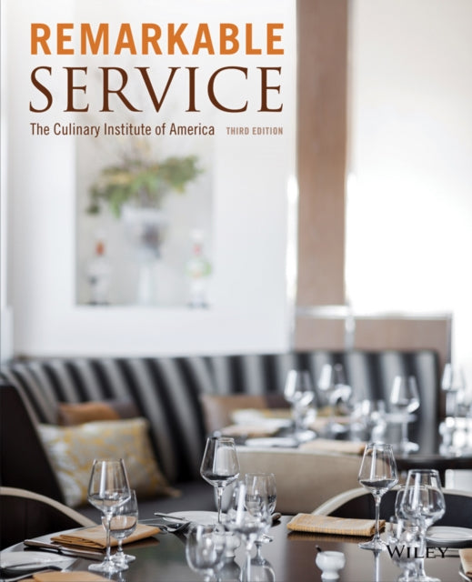 Book cover of: Remarkable Service. By: Culinary Institute of America