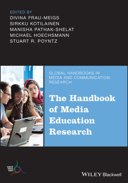 Book cover of: Handbook of Media Education Research. By: Divina Frau-Meigs