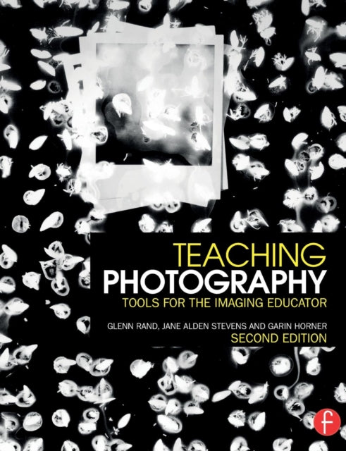 Book cover of: Teaching Photography. By: Glenn Rand