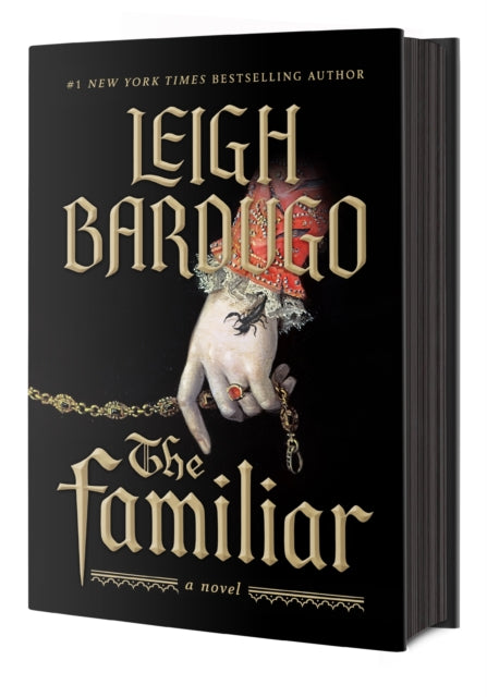 Book cover of: Familiar. By: Leigh Bardugo