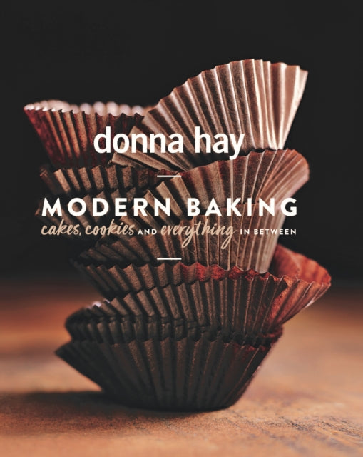 Book cover of: Modern Baking. By: Donna Hay