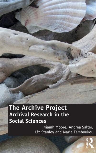 Book cover of: Archive Project. By: Niamh Moore