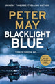 Blacklight Blue, A suspenseful, race against time to crack a cold-case (The Enzo Files Book 3) 9781529431575 Peter May