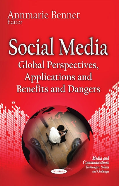 Book cover of: Social Media. By: Annmarie Bennet