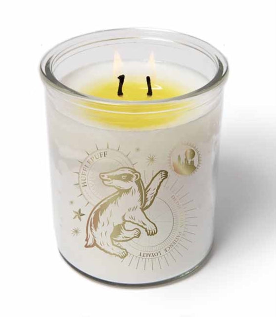Book cover of: Harry Potter: Magical Colour-Changing Hufflepuff Candle (10 oz)