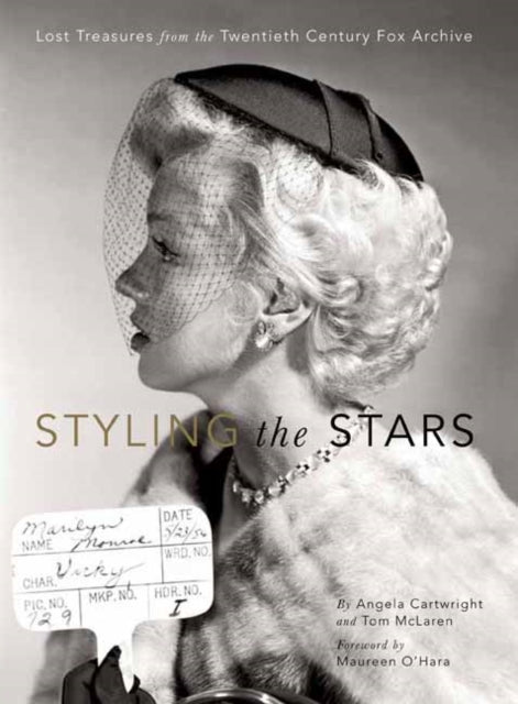 Book cover of: Styling the Stars. By: Angela Cartwright