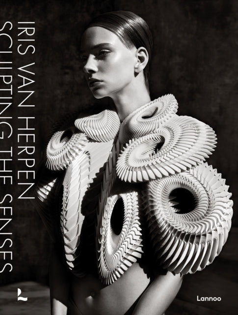 Book cover of: Iris van Herpen. By: Pitiot HERPEN